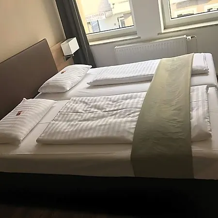 杜伊斯堡中心酒店 3*