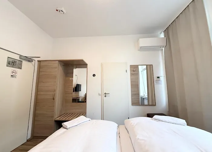 Central Hotel Duisburg دوسبرغ